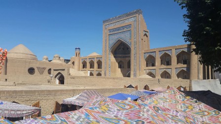 Khiva. Une des madarsas du centre ancien.