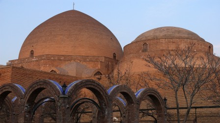 Un bâtiment historique dont j'ai oublié le nom, à Tabriz. Peut-être la mosquée Kabud
