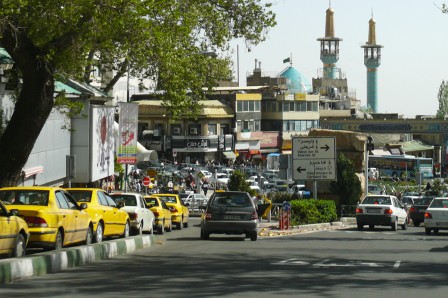 Place Tajrish et station de taxi