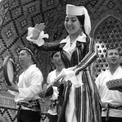 Danseuse ouzbèke soliste virtuose