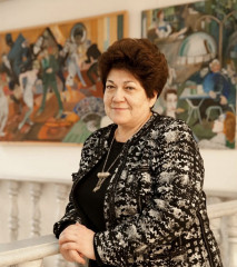Marinika Babanazarova, successeur d' Igor Savitski  à la direction de son musée., juil. 2023